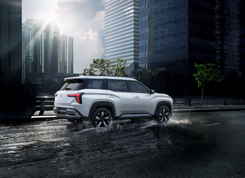 8 Fitur Penting di Mitsubishi Destinator Sigap Membantu Berkendara Saat Hujan destinator hujan 2