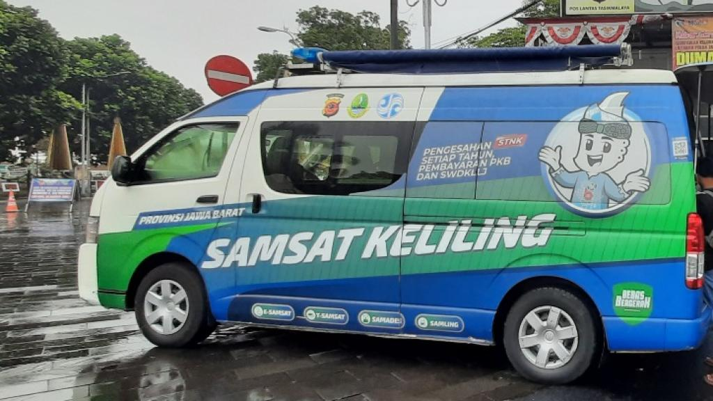 manfaat perpanjang stnk di samsat keliling - Moladin