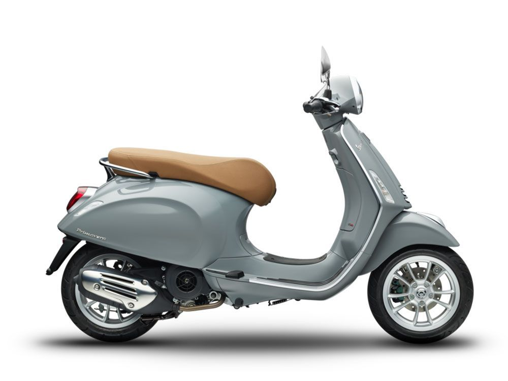 kenapa banyak orang suka motor mirip vespa matic - Moladin