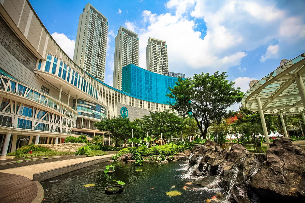 12 Tempat Wisata Jakarta Barat Murah Meriah Buat Healing! Tribeca Park tempat wisata Jakarta Barat - Moladin