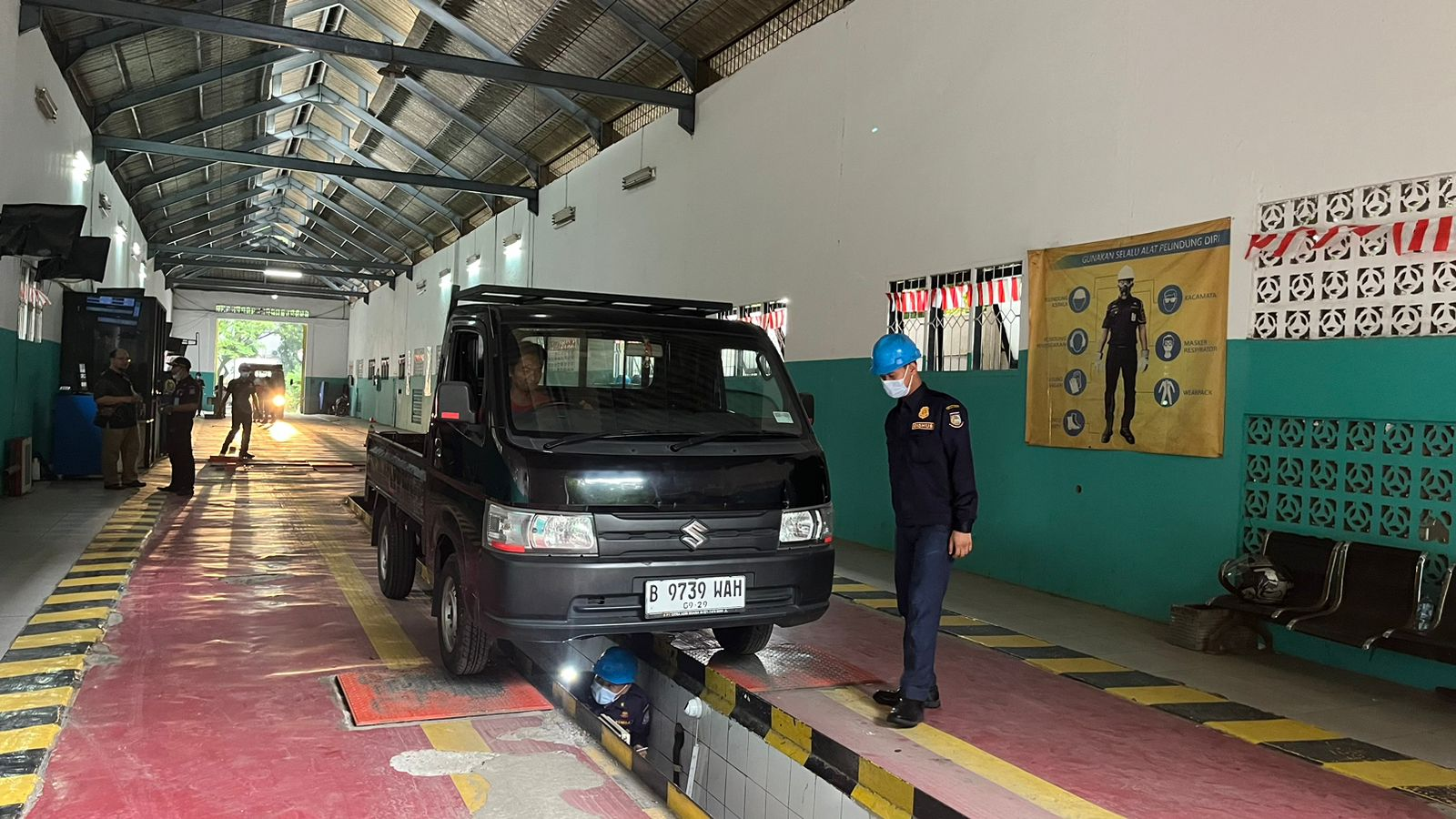 jenis kendaraan yang wajib uji KIR - Moladin