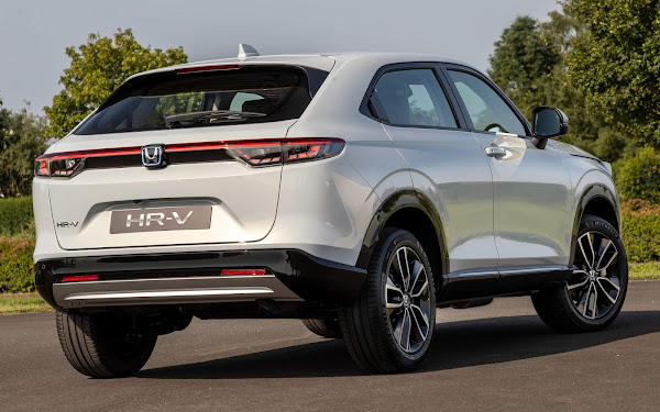 Tarif Pajak HR-V Semua Tipe & Tahun, Terlengkap 2025! tarif pajak 5 tahunan Honda HR-V - Moladin