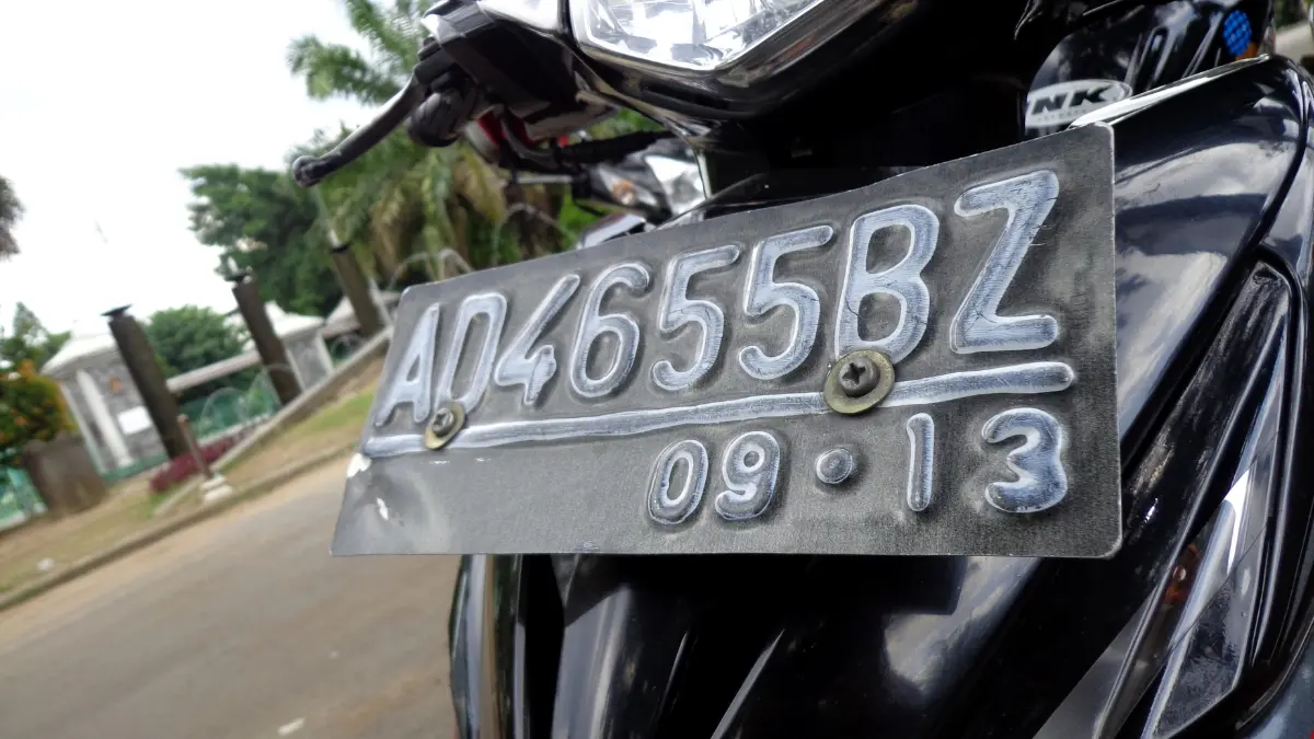 tips untuk mempercepat proses penerbitan plat nomor by Moladin