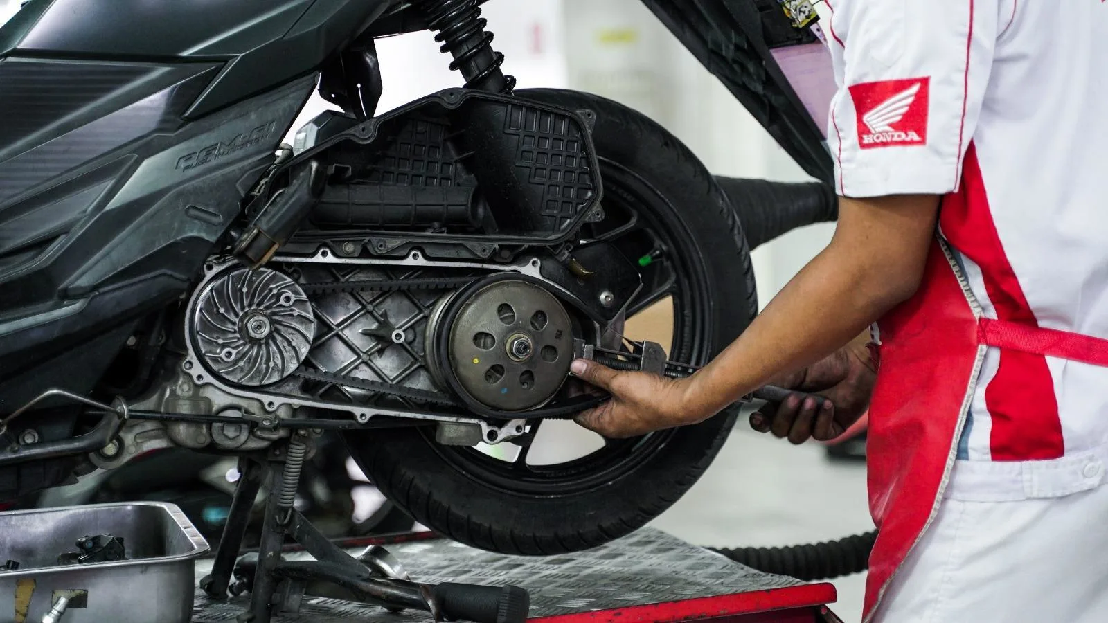 kapan waktu yang tepat untuk servis cvt - Moladin