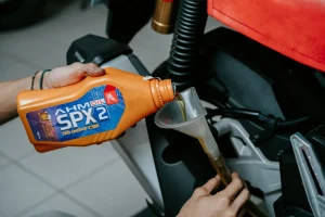 7 Rekomendasi Oli Matic Motor Honda