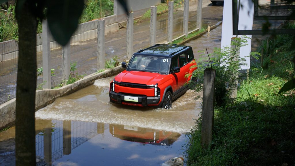 Spesifikasi dan Harga Chery J6T