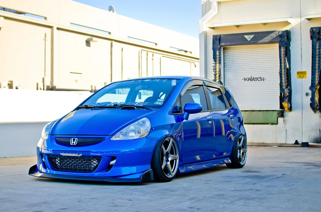 Honda Jazz bekas harga 80 jutaan tahun 2006 - Moladin