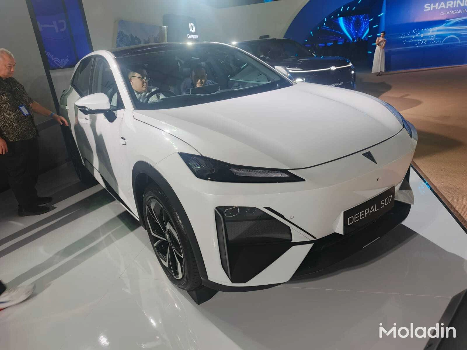 Changan Mulai Ekspansi di RI, Intip 2 Model Perdananya! mobil changan - Moladin