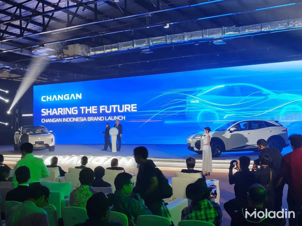 mobil changan - Moladin