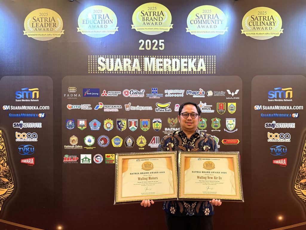 Rebut Konsumen Jawa Tengah, Wuling Raih Dua Penghargaan Satria Brand Award 2025 Wuling Mendapat Dua Penghargaan yakni Pioneer of Electric Vehicle of The Year untuk Wuling dan Best Urban Electric Vehicle untuk New Air ev