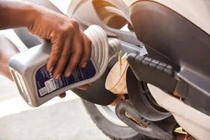 11 Oli Motor Matic Terbaik 2026, Harga Mulai Rp30 Ribuan