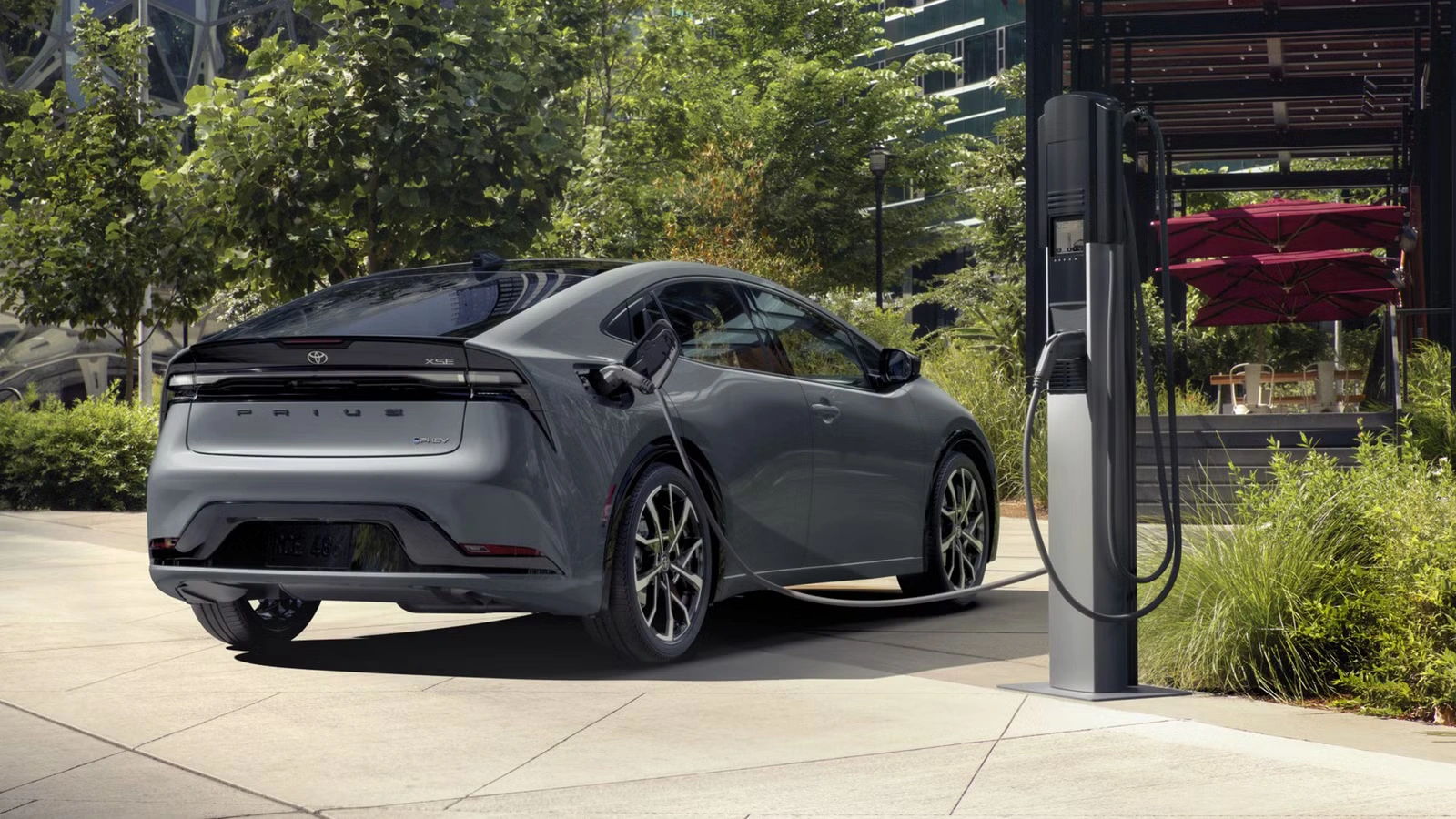 Cara Kerja Mobil Hybrid dalam Menghemat Konsumsi Bahan Bakar cara kerja hybrid - Moladin