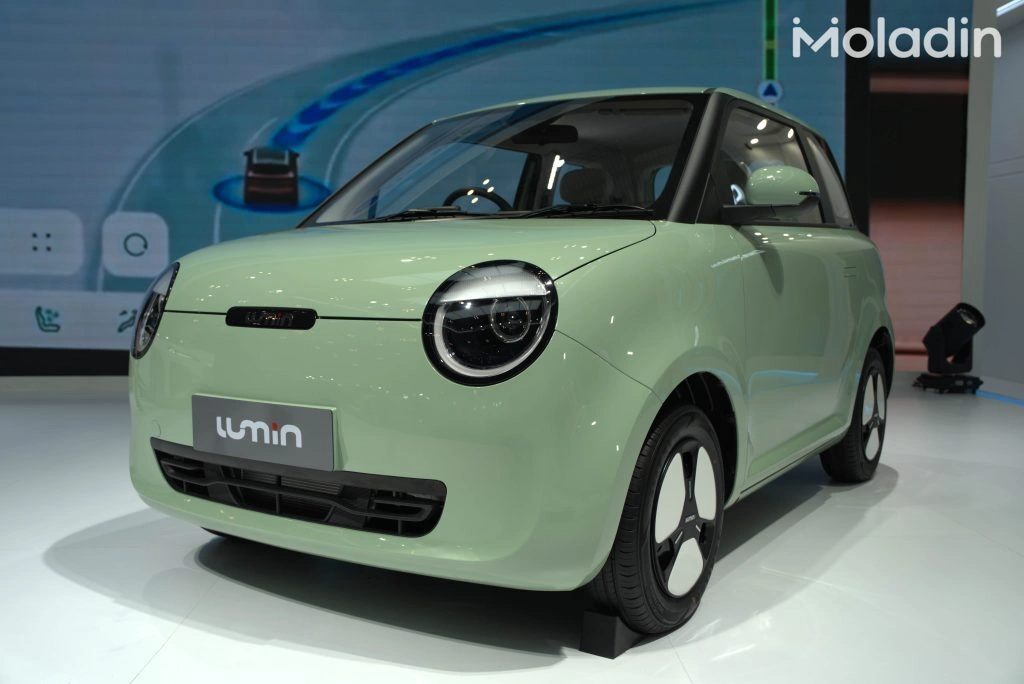 mobil listrik kecil terbaru Changan Lumin - Moladin