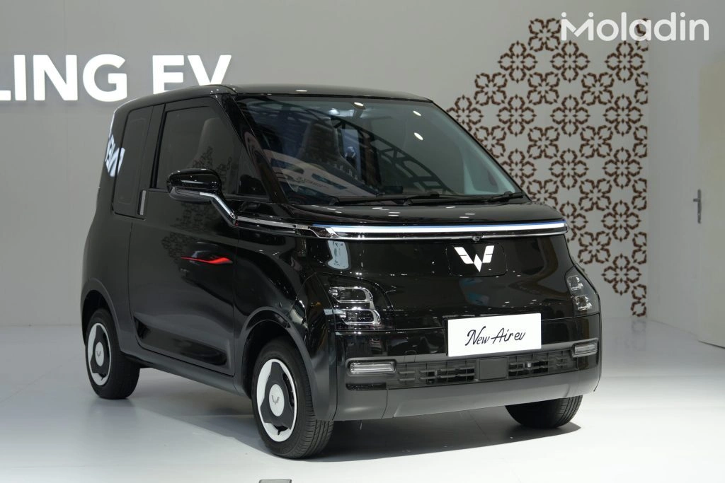mobil listrik kecil terbaru Wuling Air ev - Moladin
