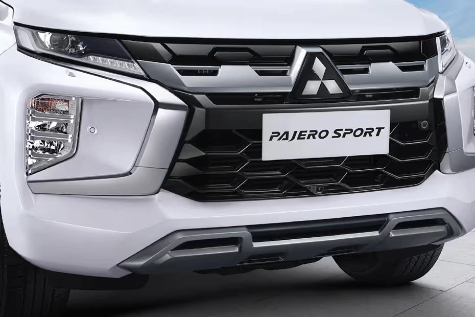 new pajero sport - Moladin