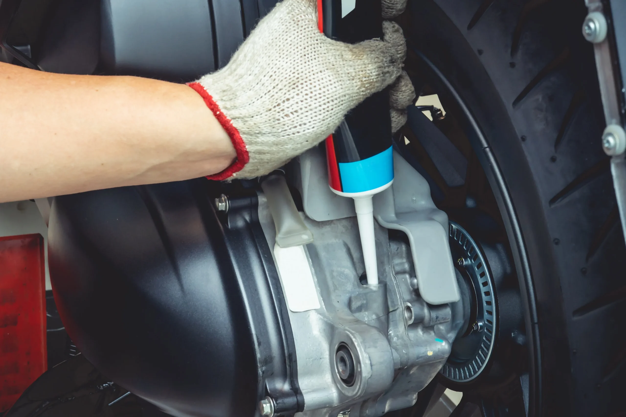 Rekomendasi 5 Oli Gardan NMAX Terbaik untuk Harian oli gardan nmax - Moladin