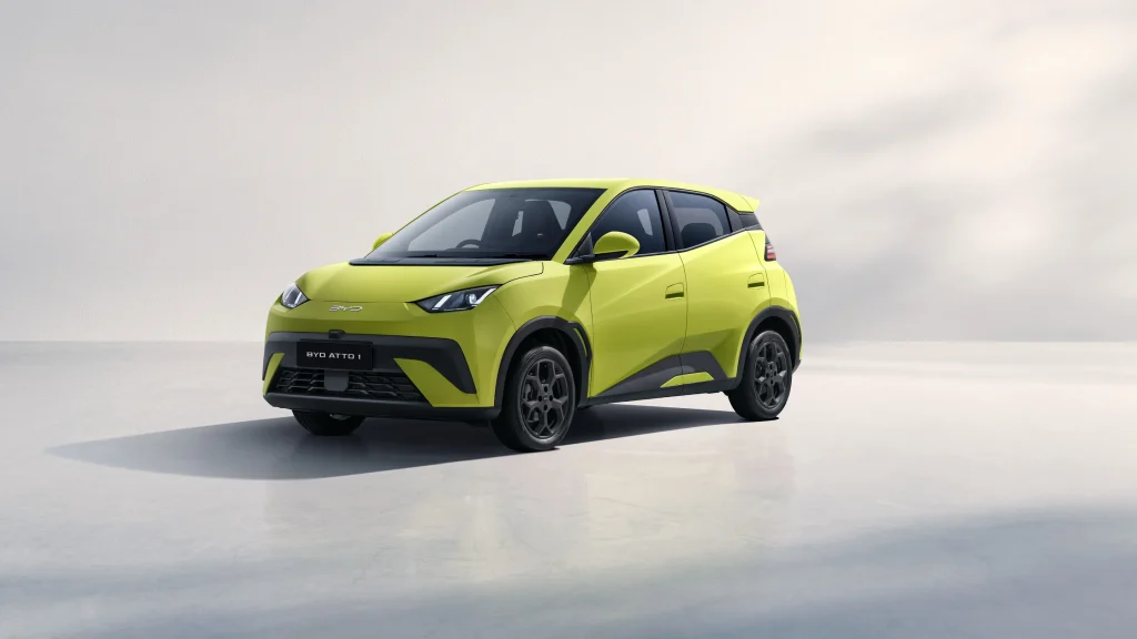 3 Pilihan Warna BYD Atto 1, Mana yang Cocok Buat Kamu? pilihan warna BYD Atto 1 sprout green - moladin