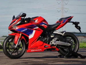 Tarif Pajak CBR 250RR Lengkap dengan Perhitungannya!