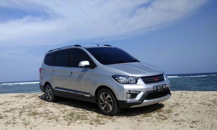 performa mobil wuling 70 jutaan - moladin