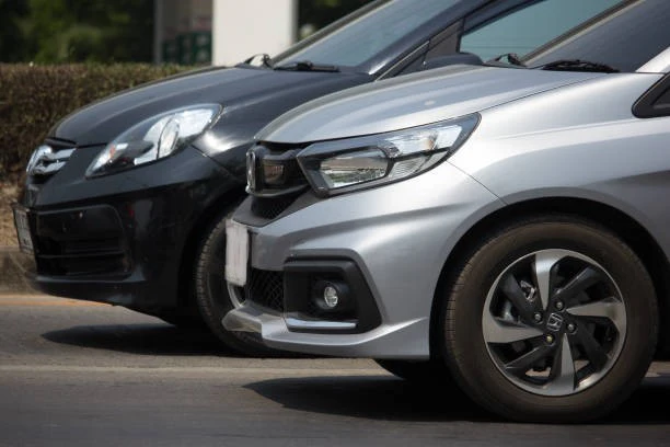 ukuran ban mobilio - Moladin