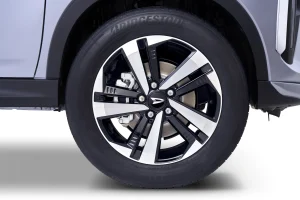 Ukuran Ban Sigra Lengkap Semua Varian, Cek Di Sini!