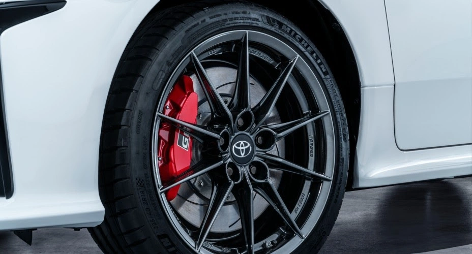 velg innova reborn - Moladin