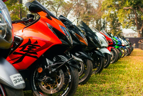 warna body motor keren - Moladin