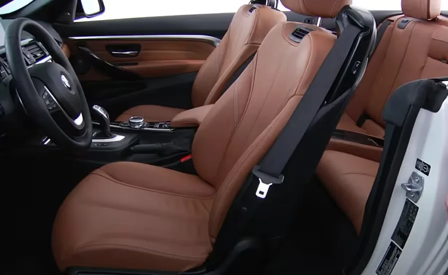 warna jok mobil yang bagus cognac - moladin