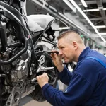 Berapa Bulan Sekali Ganti Oli Motor: Ini Dia Penjelasan Lengkapnya! - Tuwaga