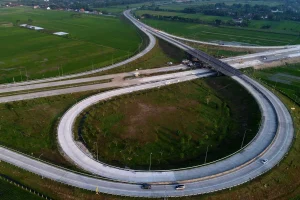 Update Tarif Tol Kertosono Mojokerto 2025, Cek Biayanya di Sini