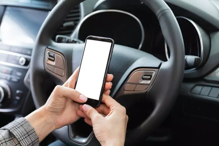 Cara Menyambungkan Bluetooth ke Mobil: Simak Panduan Lengkapnya! Cara Menyambungkan Bluetooth ke Mobil