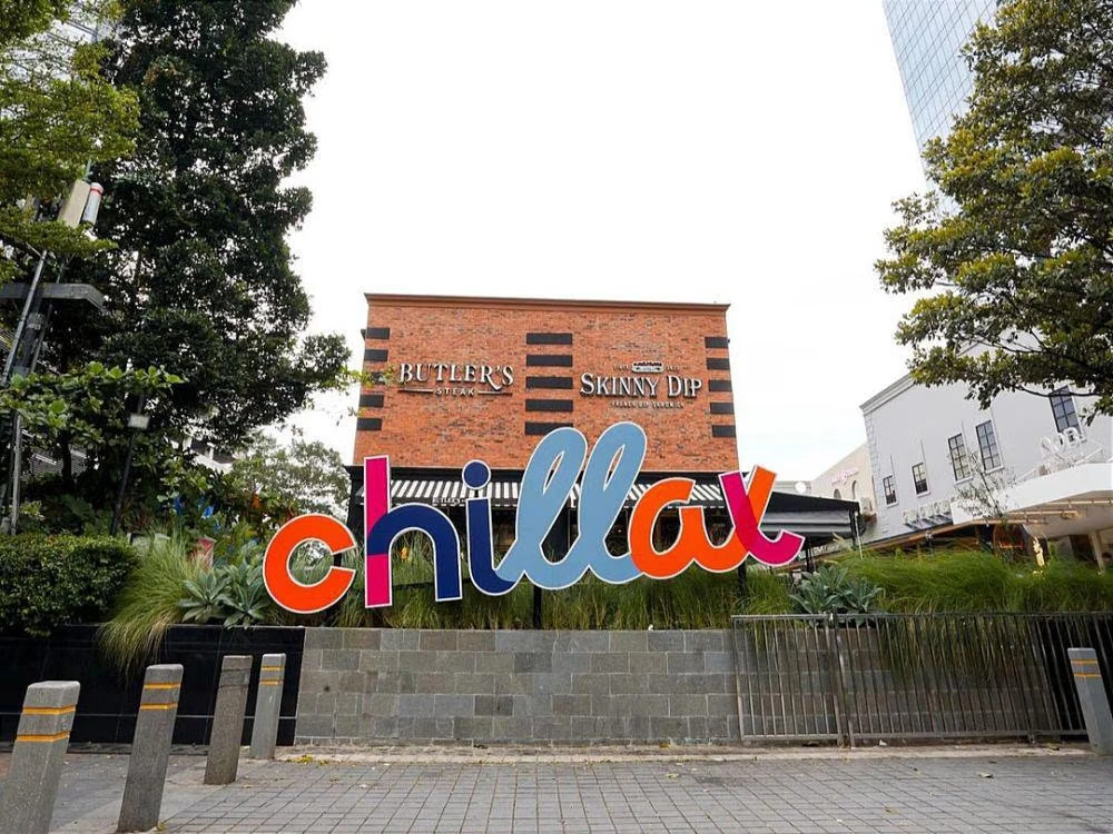 Chillax Sudirman tempat wisata gratis di Jakarta - Moladin