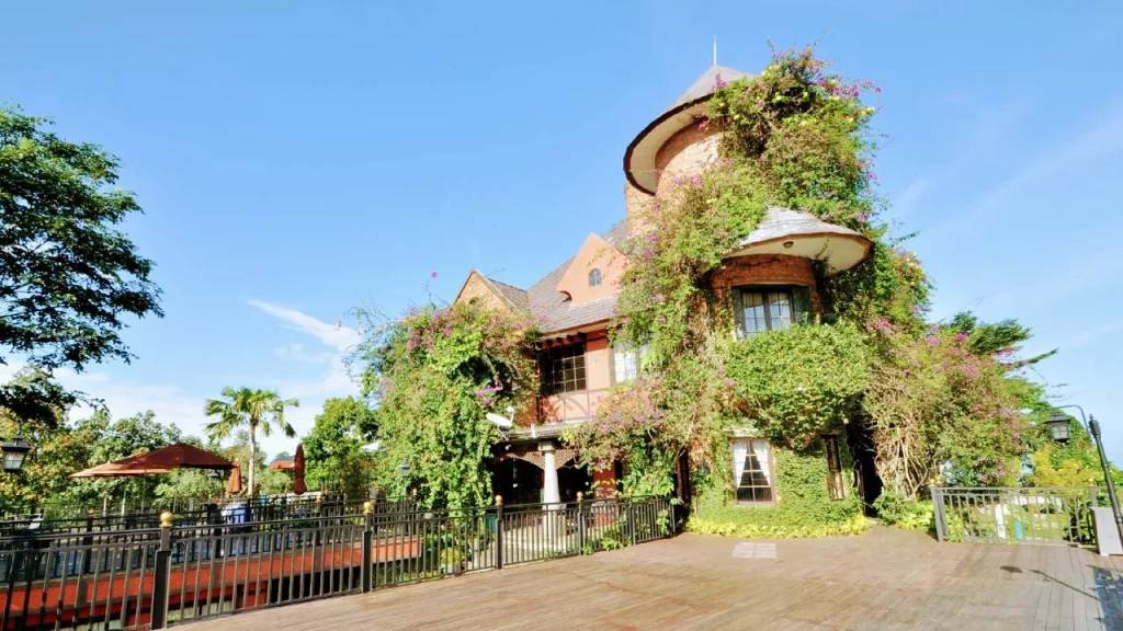 Edensor Hills tempat wisata di Sentul yang lagi hits - Moladin