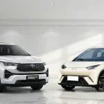 Perbandingan BYD Atto 1 vs Toyota Innova: Siapa yang Lebih Mendominasi Penjualan? - Tuwaga