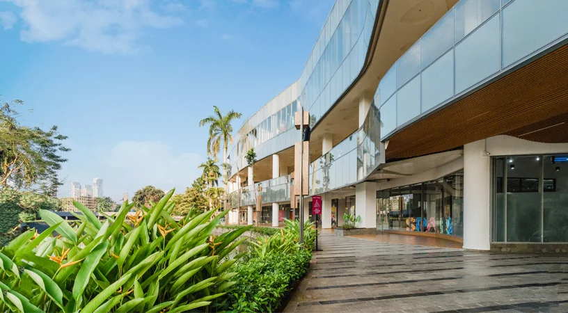 Senayan Park tempat wisata gratis di Jakarta - Moladin