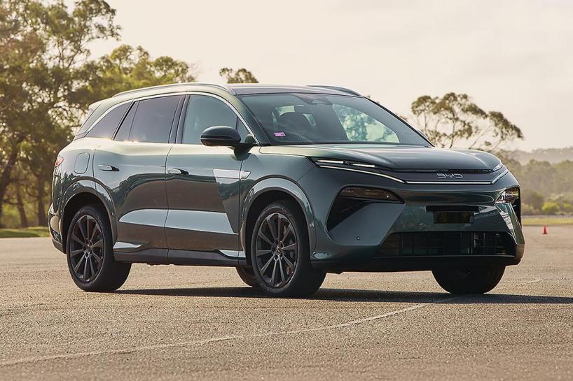 Mobil Terbaru BYD 2026: Seal 08 dan Sealion 08 Siap Perkuat Pasar Global mobil terbaru byd 2026