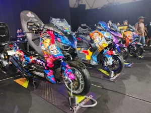 Yamaha XMAX Beremblem Emas Murni Jadi King of Maxi di Customaxi 2025