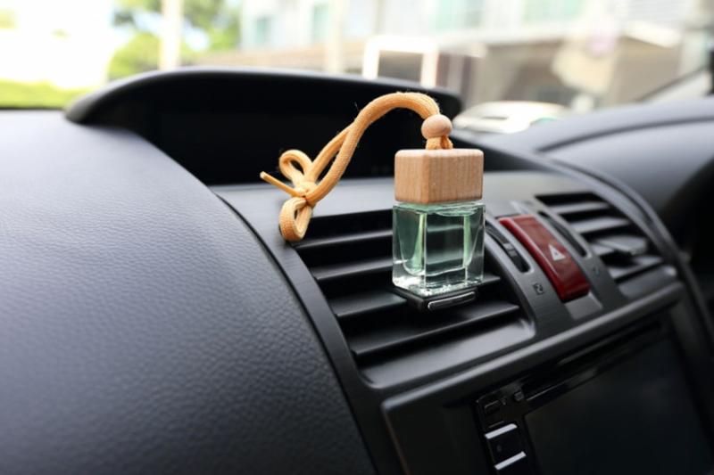 pewangi mobil terbaik