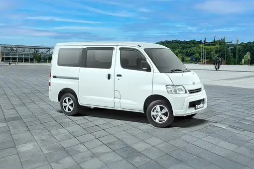 Spesifikasi Mobil MBG: Daihatsu Gran Max Minibus untuk Operasional SPPG daihatsu gran max mb front angle low view 140692