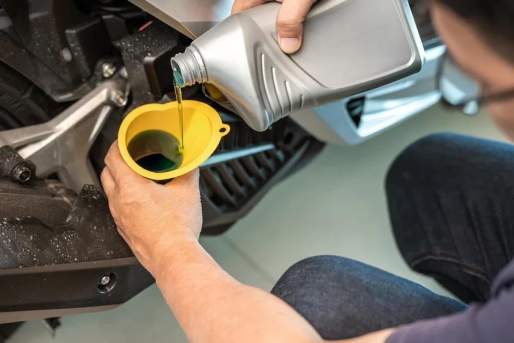 ganti oli motor per berapa km - Moladin