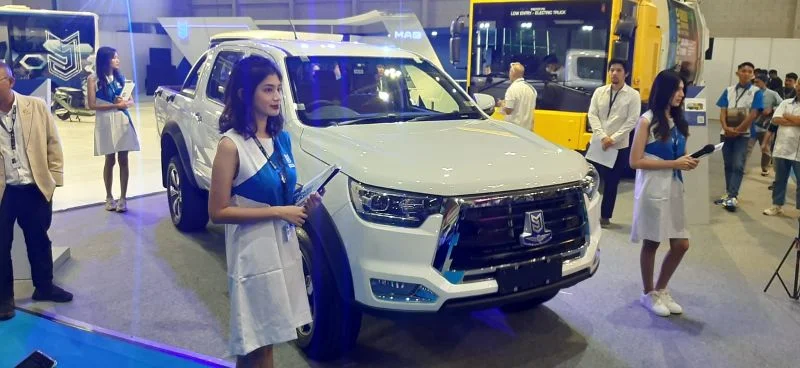 mobil anak bangsa - Moladin