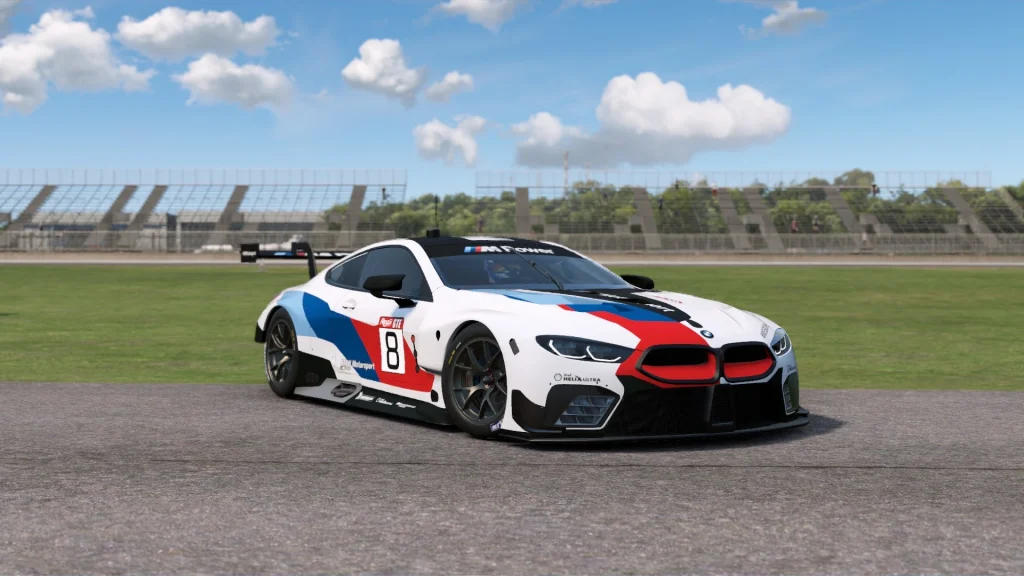 mobil balap keren BMW M8 GTE - Moladin