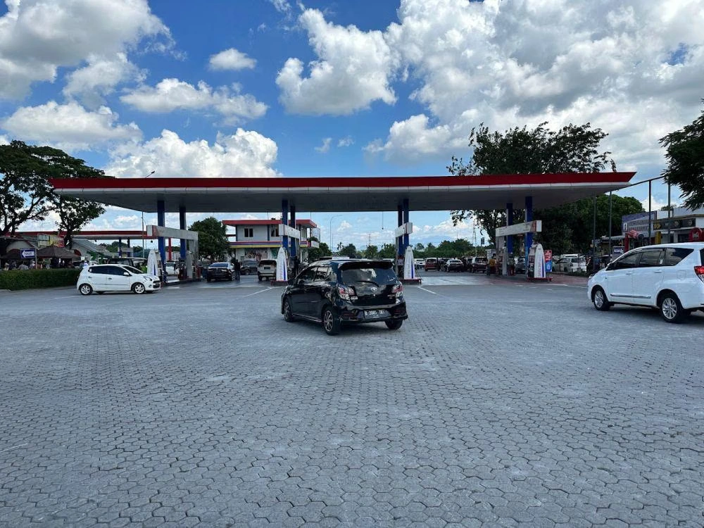 7 Fasilitas Rest Area KM 57 Jakarta Cikampek Terbaru rest area km 57 jakarta cikampek - Moladin