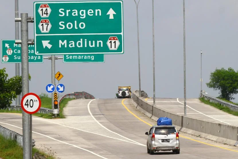 tarif tol ngawi solo - Moladin