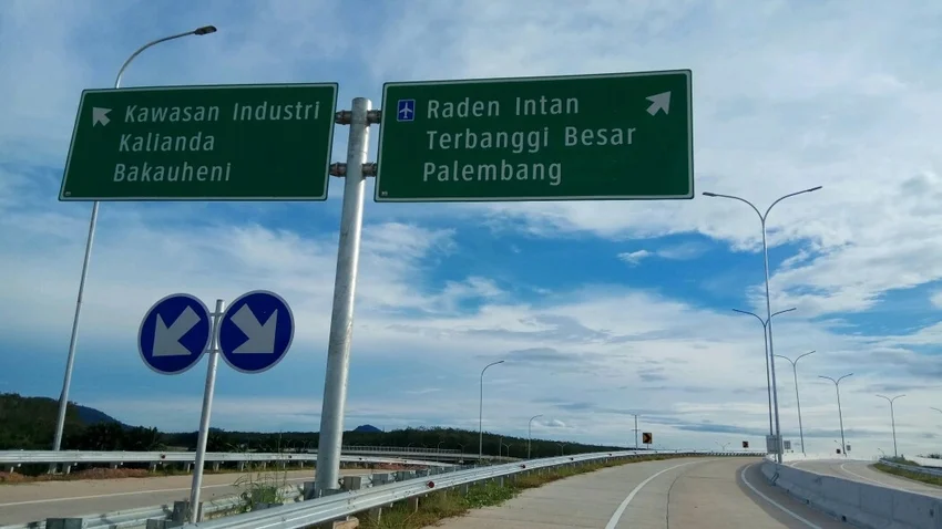 Cek Terbaru! Tarif Tol Palembang Indralaya 2025 dan Tips Perjalanan Lancar! tarif tol palembang indralaya - Moladin