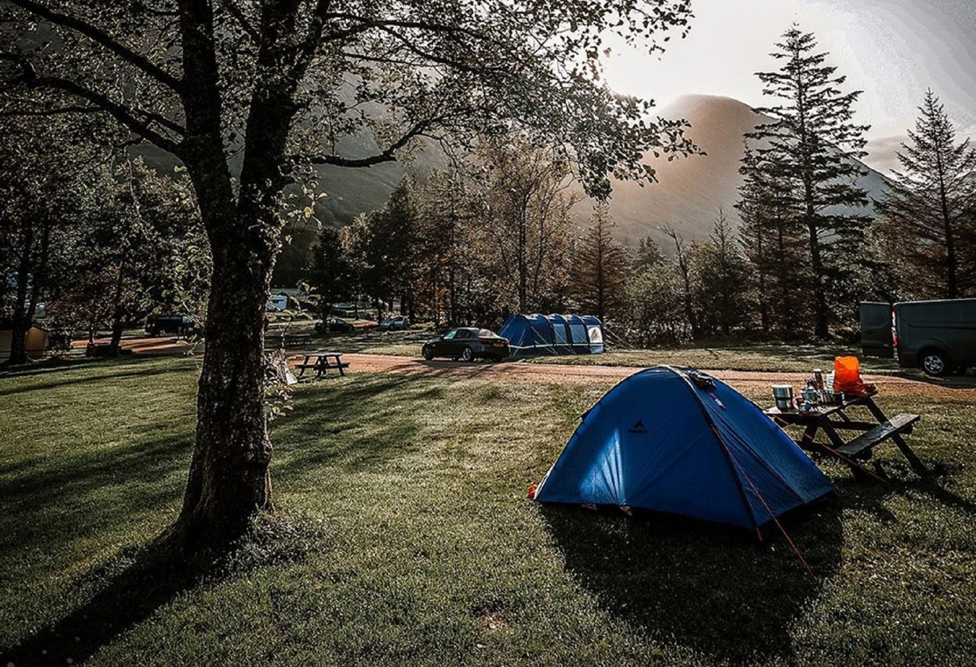 tempat camping di bandung - Moladin