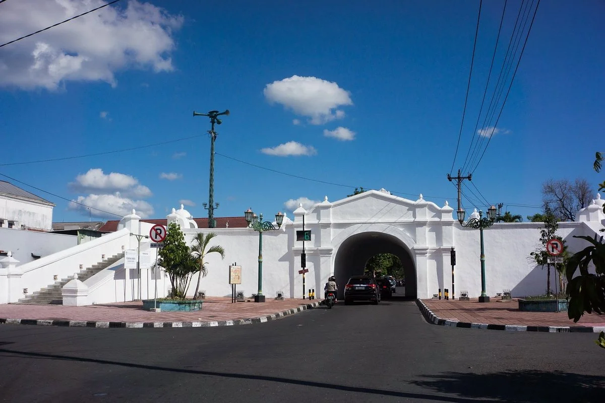 wisata jogja dekat malioboro - Moladin