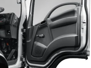 Isuzu Elf 6 Ban (Chasis Only)