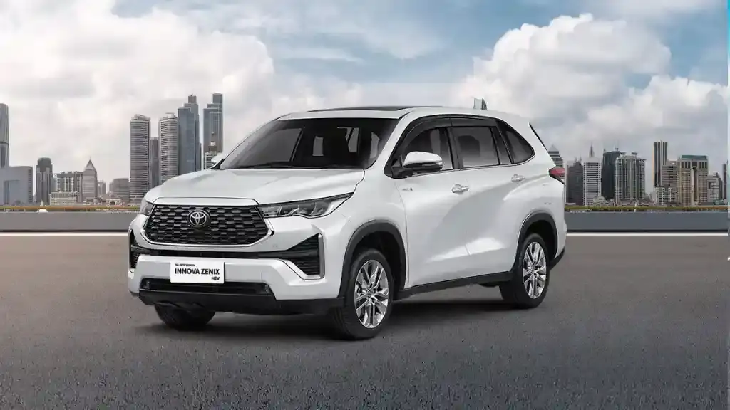 Baterai Innova Zenix Hybrid di Bawah Jok, Ini Cara Merawatnya!