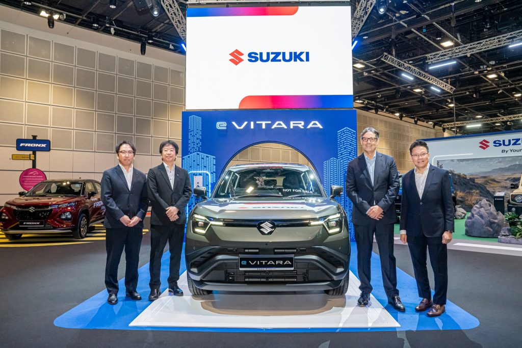 611744852 Suzuki e VITARA Debut di Singapore Motorshow 2026
